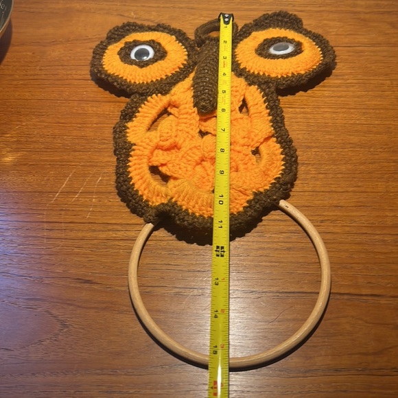 Handcrafted hand, crocheted owl, with googly eyes towel ring holder - Picture 8 of 13